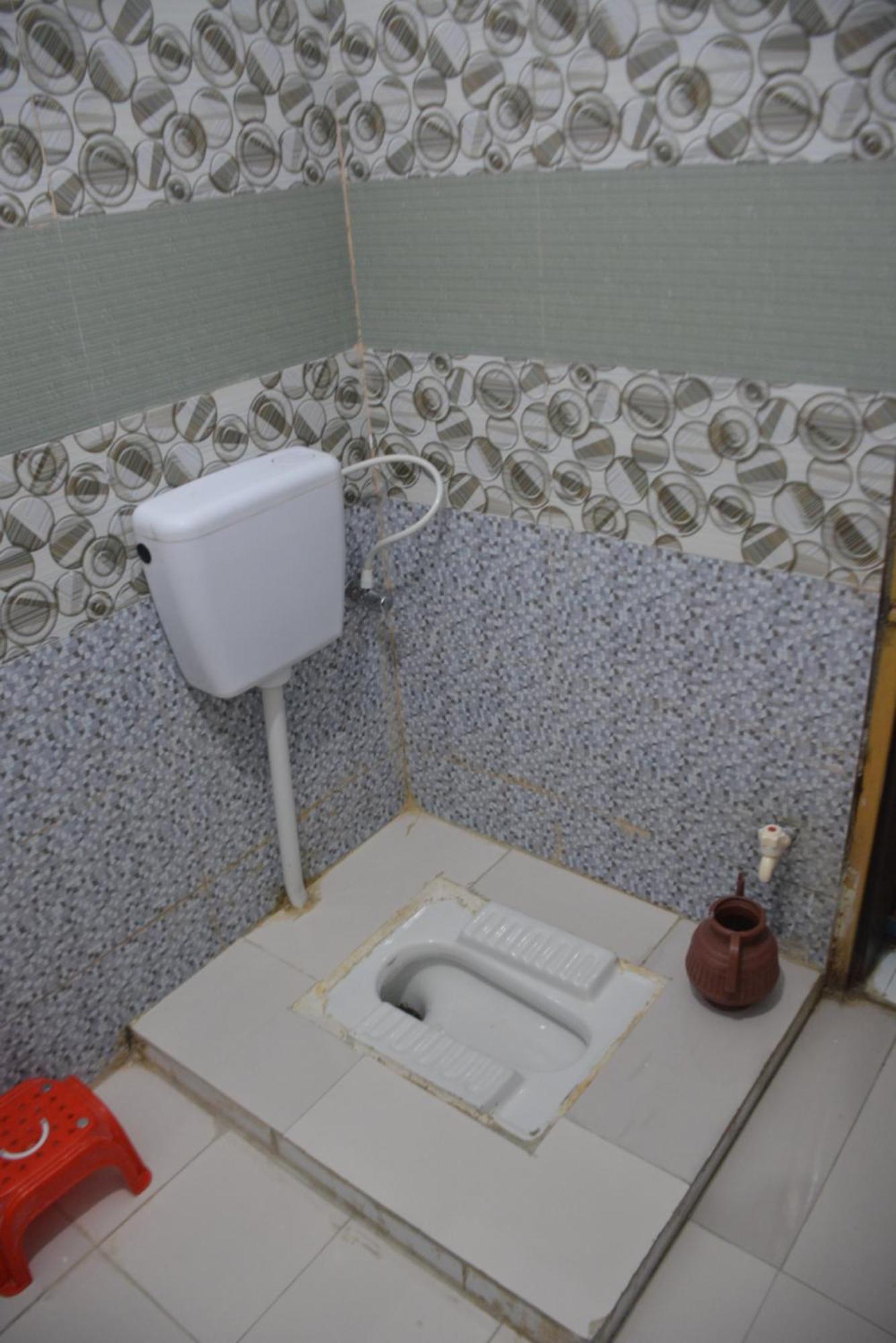 Hotel Pine Hills, נאראן מראה חיצוני תמונה